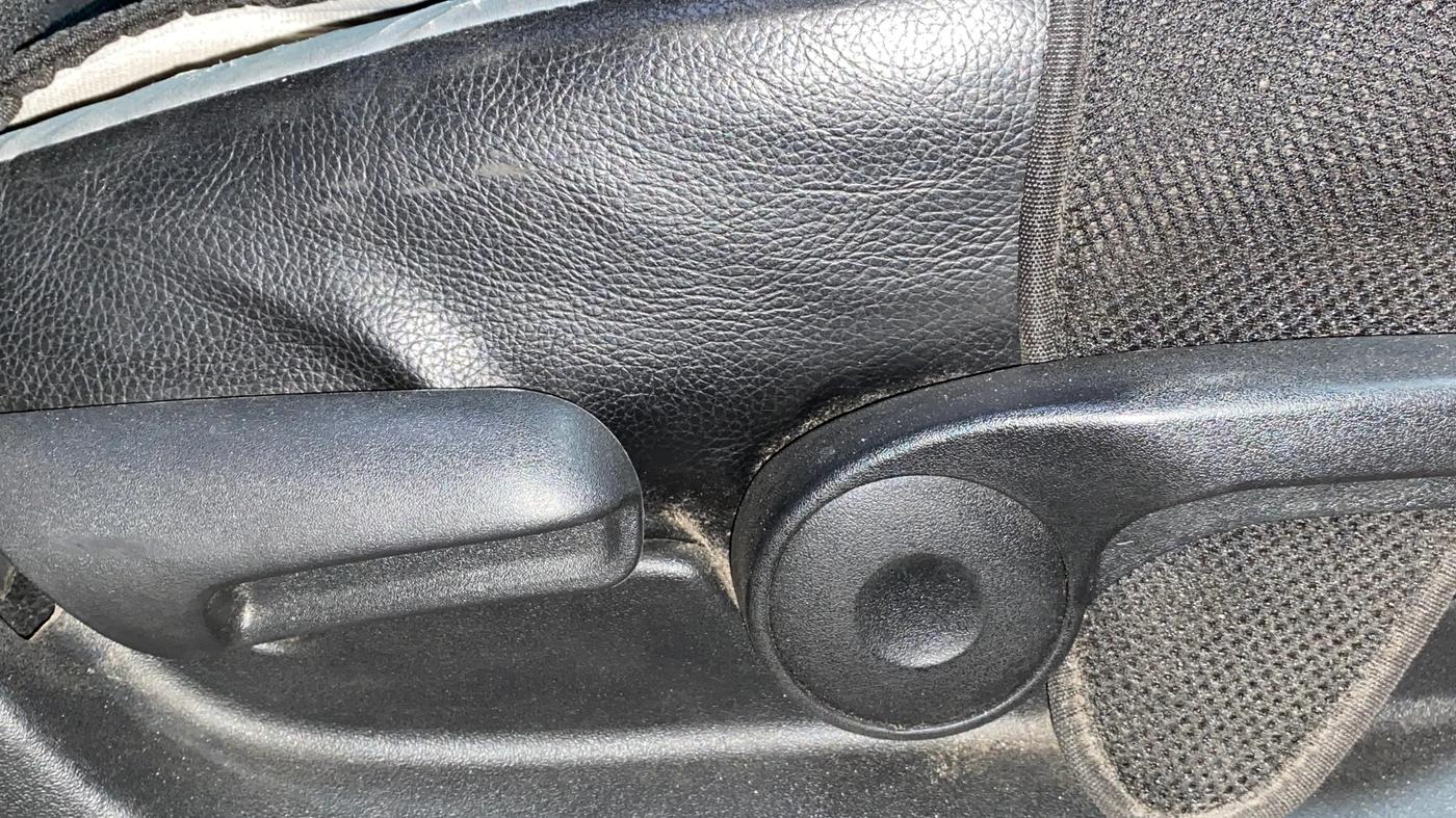 2019 Maruti Vitara Brezza ZDI AMT, Diesel, Automatic, 57,090 km, Driver Side Adjustment Panel