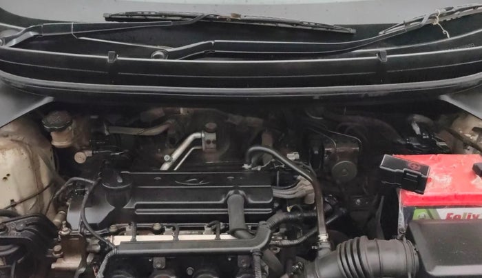 2015 Hyundai i20 Active 1.2 S, Petrol, Manual, 1,00,416 km, Engine View