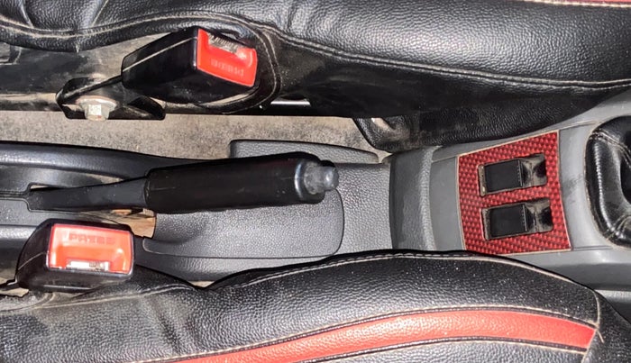 2017 Maruti Alto 800 LXI, Petrol, Manual, 82,817 km, Gear Lever