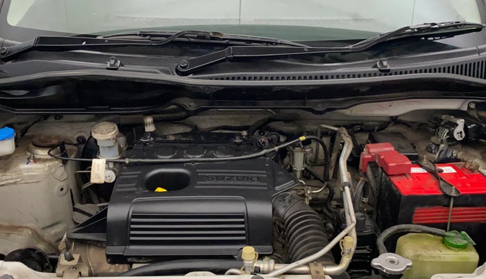 2015 Maruti Wagon R 1.0 VXI, Petrol, Manual, 32,524 km, Engine View