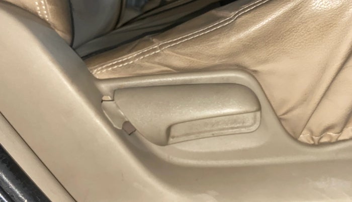 2015 Maruti Swift Dzire VXI, Petrol, Manual, 90,585 km, Driver Side Adjustment Panel