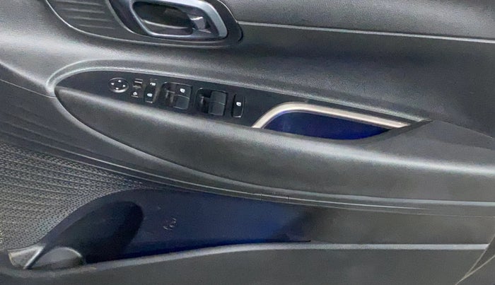 2023 Hyundai NEW I20 ASTA (O) 1.2 AT, Petrol, Automatic, 35,729 km, Driver Side Door Panels Control