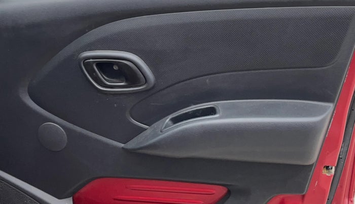 2017 Datsun Redi Go S 1.0, Petrol, Manual, 45,763 km, Driver Side Door Panels Control