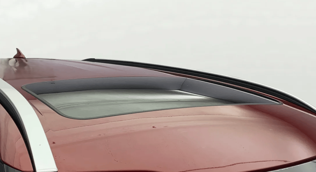 2022 KIA CARENS LUXURY PLUS 1.4 PETROL DCT 7 STR, Petrol, Automatic, 42,428 km, Moonroof/ Sunroof