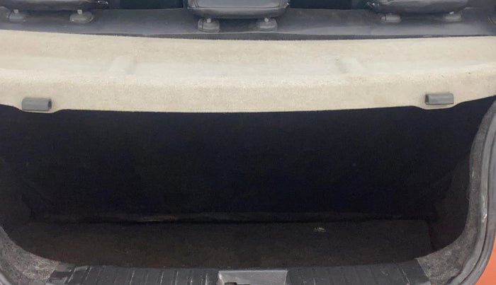 2016 Mahindra Kuv100 K8 D 6 STR, Diesel, Manual, 73,673 km, Boot Inside