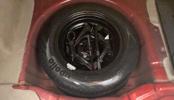 2017 Ford Figo Aspire 1.2 TITANIUM PETROL, Petrol, Manual, 34,783 km, Spare Tyre