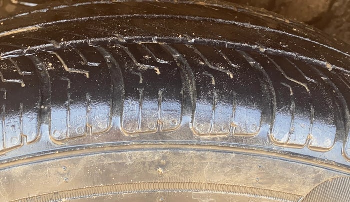 2018 Tata Tiago XT PETROL, Petrol, Manual, 66,413 km, Left Front Tyre Tread