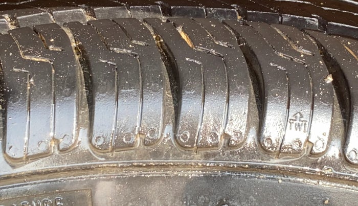 2018 Tata Tiago XT PETROL, Petrol, Manual, 66,413 km, Right Rear Tyre Tread