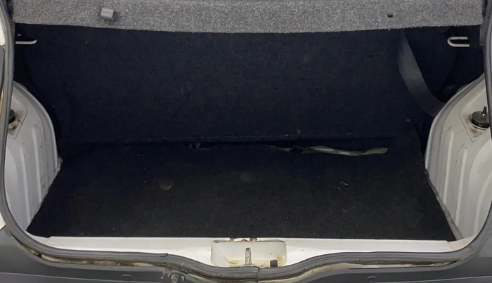 2017 Renault Kwid RXT 1.0 AMT (O), Petrol, Automatic, 66,414 km, Boot Inside