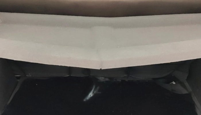 2013 Hyundai i10 MAGNA 1.2, Petrol, Manual, 1,04,045 km, Boot Inside