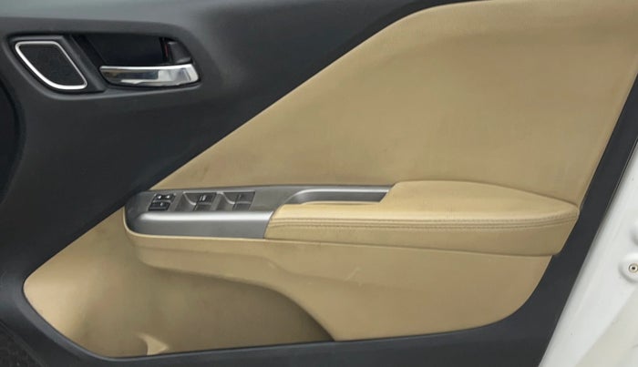 2019 Honda City 1.5L I-VTEC ZX CVT, Petrol, Automatic, 68,459 km, Driver Side Door Panels Control