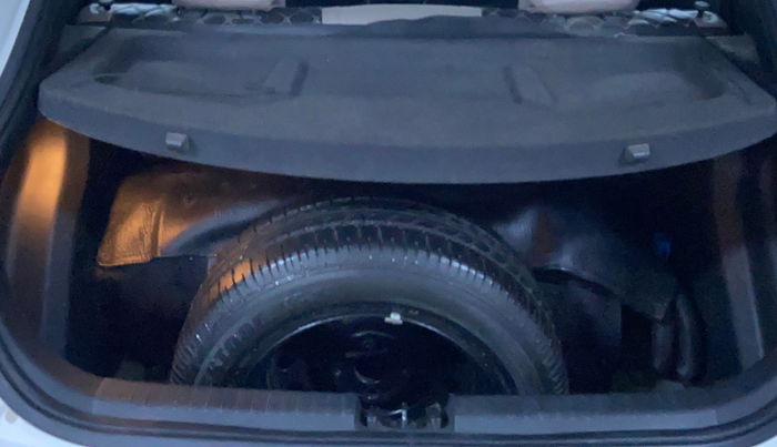 2019 Hyundai Elite i20 ASTA 1.2 (O), CNG, Manual, 1,06,100 km, Boot Inside