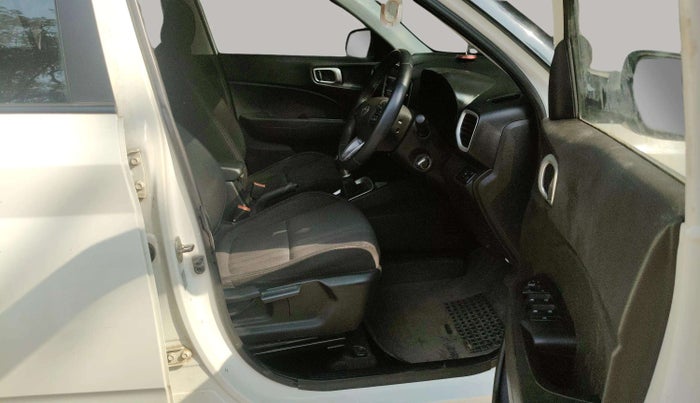 2021 Hyundai VENUE SX 1.0 TURBO IMT, Petrol, Manual, 39,323 km, Right Side Front Door Cabin