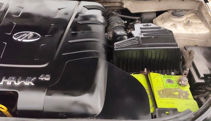 2015 Mahindra XUV500 W8, Diesel, Manual, 1,14,318 km, Engine View - Left