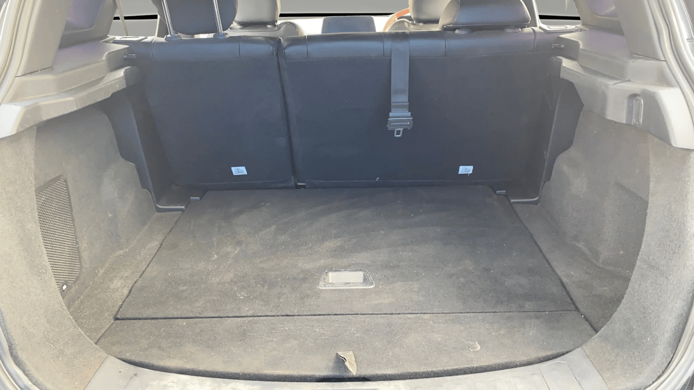 2022 Tata Harrier XZ PLUS 2.0L DARK EDITION, Diesel, Manual, 77,441 km, Boot Inside