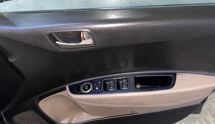 2014 Hyundai Grand i10 SPORTZ 1.2 KAPPA VTVT, Petrol, Manual, 87,701 km, Driver Side Door Panels Control