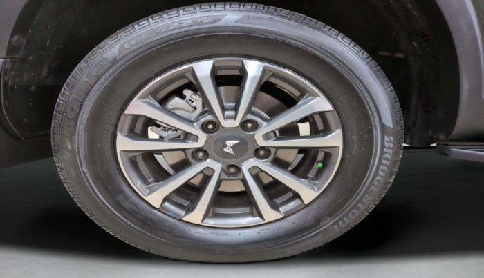 2024 Mahindra SCORPIO-N N Z8 S Petrol AT, Petrol, Automatic, 20,634 km, Right Rear Wheel