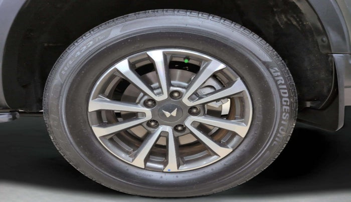 2024 Mahindra SCORPIO-N N Z8 S Petrol AT, Petrol, Automatic, 20,634 km, Left Front Wheel