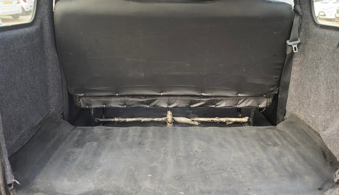 2020 Maruti Eeco 5 STR WITH A/C+HTR, Petrol, Manual, 65,614 km, Boot Inside