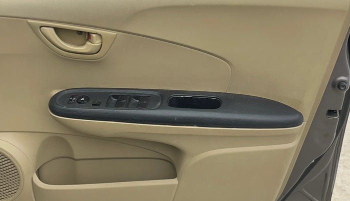 2015 Honda Amaze 1.2L I-VTEC S, Petrol, Manual, 39,487 km, Driver Side Door Panels Control