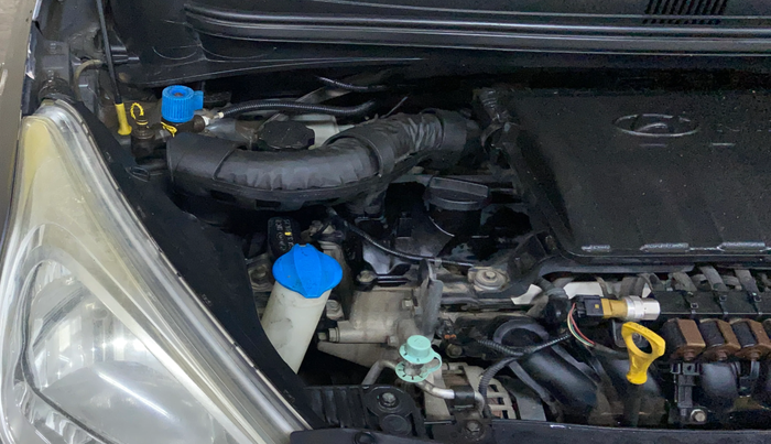 2017 Hyundai Grand i10 SPORTZ 1.2 KAPPA VTVT, CNG, Manual, 1,07,596 km, Engine View - Right