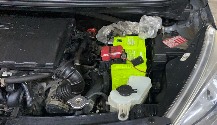 2017 Hyundai Grand i10 SPORTZ 1.2 KAPPA VTVT, CNG, Manual, 1,07,596 km, Engine View - Left