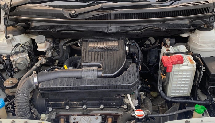 2016 Maruti Ciaz VXI+, Petrol, Manual, 95,901 km, Engine View