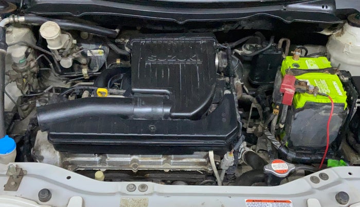2014 Maruti Swift VXI, Petrol, Manual, 1,38,009 km, Engine View