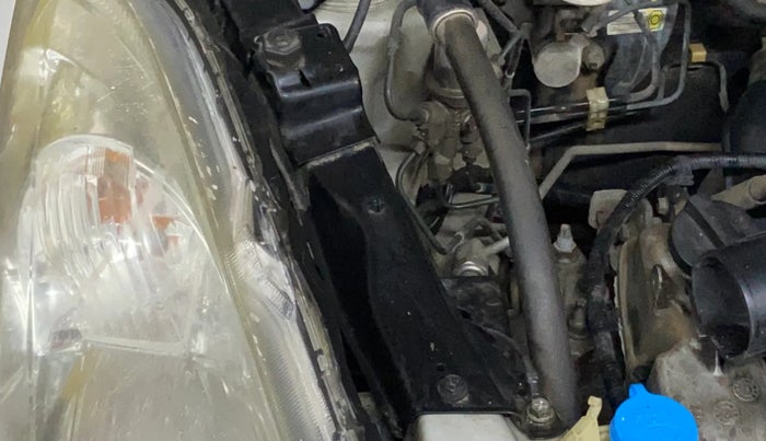 2014 Maruti Swift VXI, Petrol, Manual, 1,38,009 km, Engine View - Right