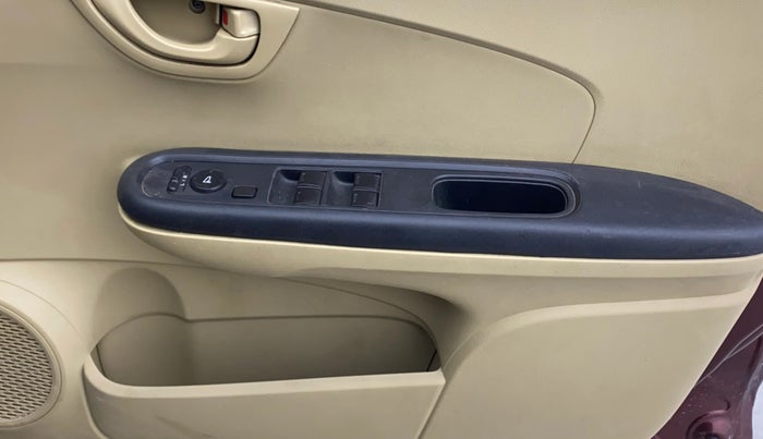 2017 Honda Amaze 1.2L I-VTEC S, Petrol, Manual, 79,704 km, Driver Side Door Panels Control