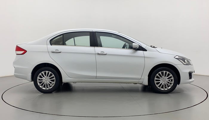 2016 Maruti Ciaz VDI+ SHVS, Diesel, Manual, 1,06,307 km, Right Side View