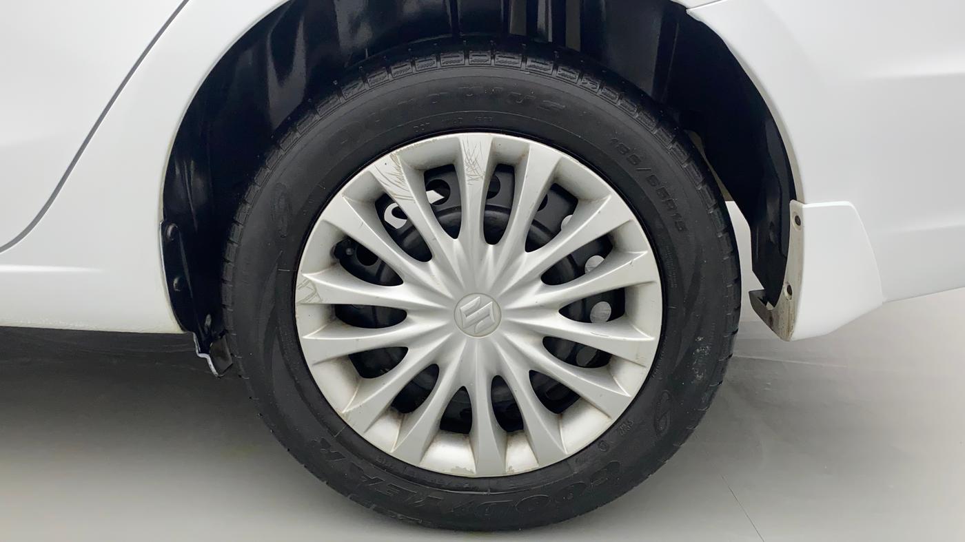 2016 Maruti Ciaz VDI+ SHVS, Diesel, Manual, 1,06,307 km, Left Rear Wheel