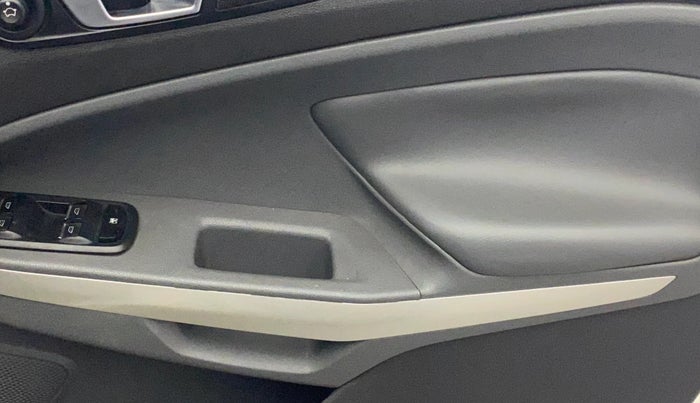 2016 Ford Ecosport TITANIUM+ 1.0L ECOBOOST, Petrol, Manual, 1,24,250 km, Driver Side Door Panels Control