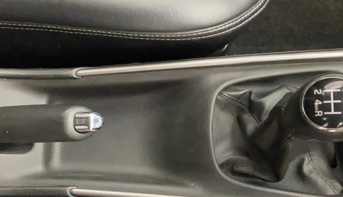 2019 Maruti Baleno DELTA PETROL 1.2, Petrol, Manual, 58,917 km, Gear Lever