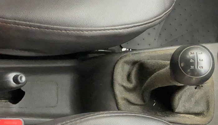 2014 Hyundai Eon SPORTZ, Petrol, Manual, 45,678 km, Gear Lever