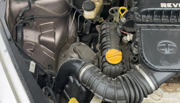 2018 Tata Tiago XTA PETROL, CNG, Automatic, 57,370 km, Engine View - Right