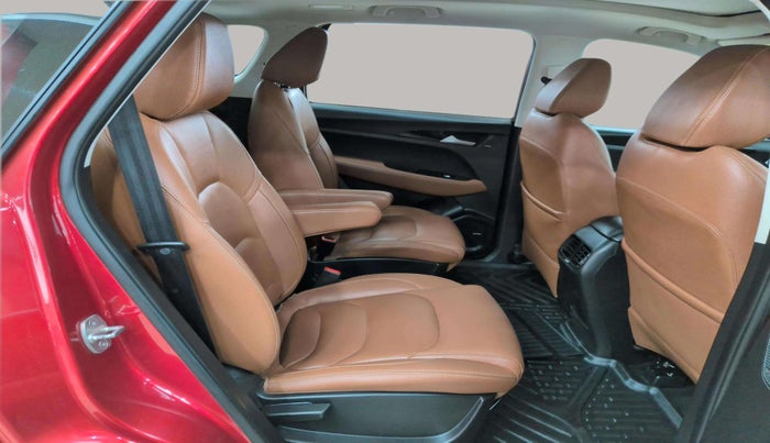 2020 MG HECTOR PLUS SHARP 2.0 DIESEL TURBO MT 6-STR, Diesel, Manual, 59,697 km, Right Side Rear Door Cabin