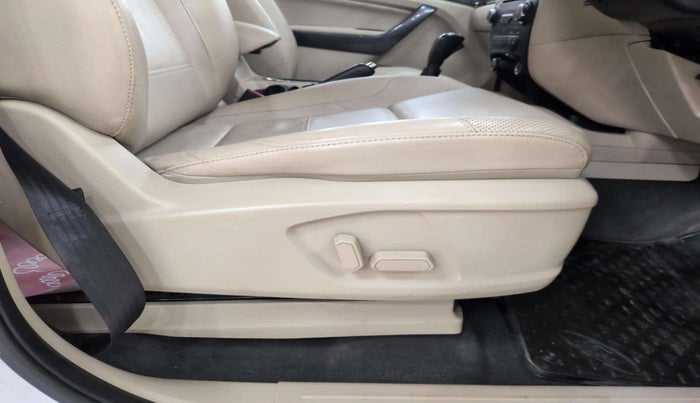 2018 Ford Endeavour TITANIUM 2.2 4X2 AT, Diesel, Automatic, 63,025 km, Driver Side Adjustment Panel