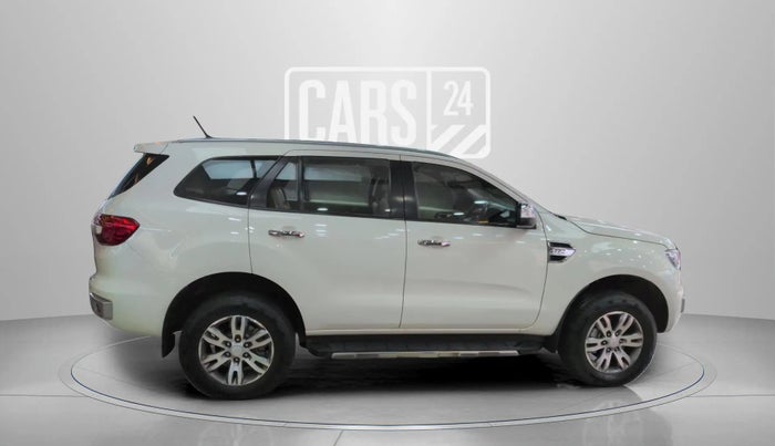 2018 Ford Endeavour TITANIUM 2.2 4X2 AT, Diesel, Automatic, 63,025 km, Right Side View