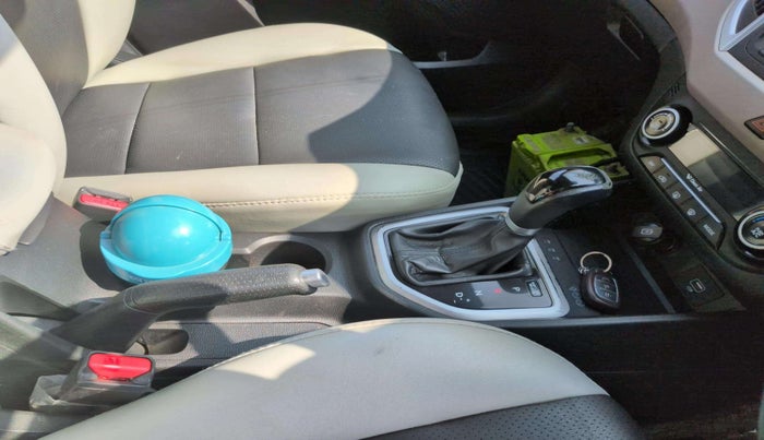 2018 Hyundai Creta SX AT 1.6 PETROL, Petrol, Automatic, 52,281 km, Gear Lever