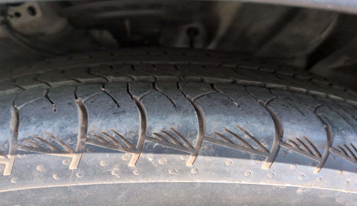 2018 Hyundai Creta SX AT 1.6 PETROL, Petrol, Automatic, 52,281 km, Right Rear Tyre Tread