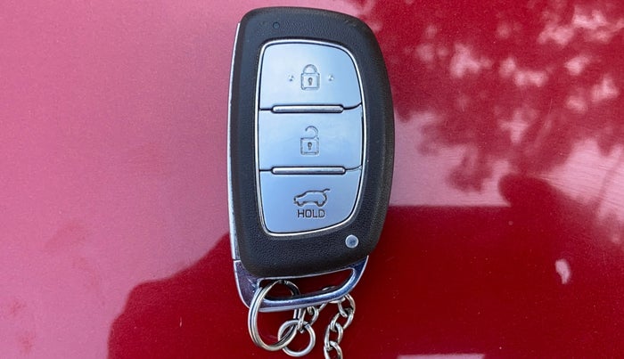 2019 Hyundai Elite i20 ASTA 1.2 (O), CNG, Manual, 1,17,259 km, Key Close Up