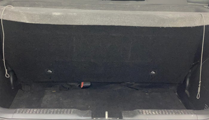 2019 Maruti Swift VXI AMT, Petrol, Automatic, 72,175 km, Boot Inside