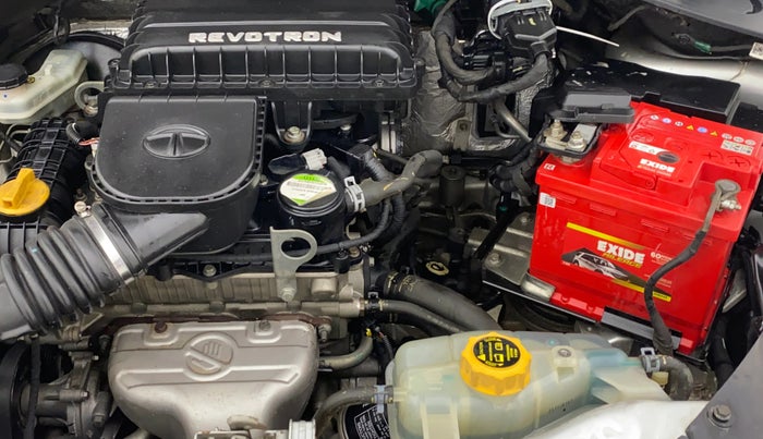 2016 Tata Tiago XZ PETROL, Petrol, Manual, 40,949 km, Engine View - Left