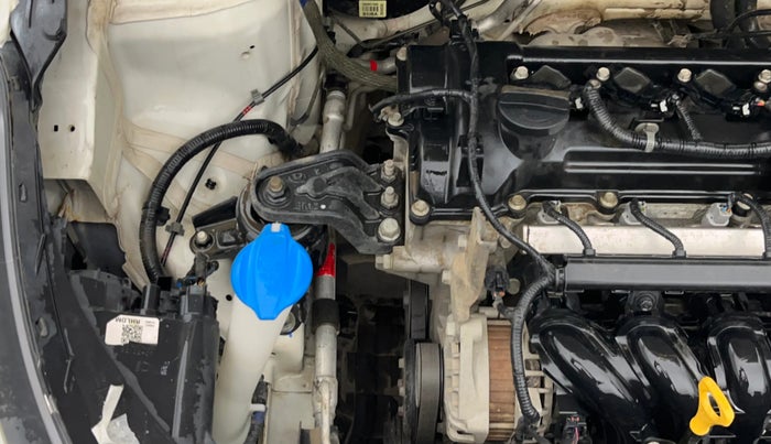 2019 Hyundai Elite i20 MAGNA PLUS 1.2, Petrol, Manual, 61,702 km, Engine View - Right