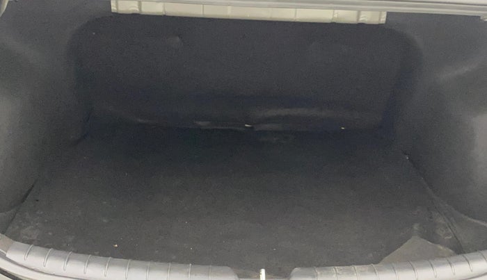 2022 Hyundai Verna SX 1.5 VTVT, Petrol, Manual, 67,082 km, Boot Inside