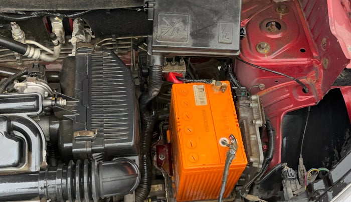 2021 Renault Kwid RXT 1.0 AMT (O), Petrol, Automatic, 61,343 km, Engine View - Left