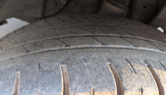 2022 KIA SELTOS GTX PLUS AT 1.5 DIESEL, Diesel, Automatic, 47,335 km, Right Rear Tyre Tread