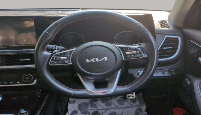 2022 KIA SELTOS GTX PLUS AT 1.5 DIESEL, Diesel, Automatic, 47,335 km, Steering Wheel Close Up