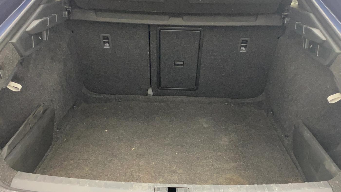 2021 Skoda Octavia STYLE 2.0, Petrol, Automatic, 94,384 km, Boot Inside